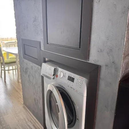 Apartment 1br Next To Grand Mall *