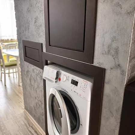 Апартаменти 1br Next To Grand Mall