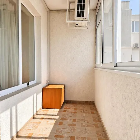 1br Next To Grand Mall Варна